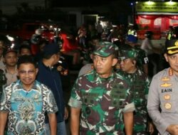Kapolres Pastikan Misa Natal di Gereja-gereja di Kota Tangerang  Berlangsung Khidmat, Aman dan Lancar