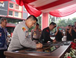 Kapolda Metro Irjen Pol Karyoto Resmikan Gedung R. Soenarjo Brimob Polda Metro Jaya
