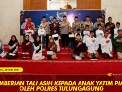 Kapolres Tulungagung Peduli Memberikan Tali Asih Kepada Anak Yatim