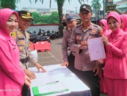 Personel Polsek Ciledug Tandatangani Surat Pernyataan Bebas Narkoba, Kapolsek: Tolong Ibu Jaga suaminya