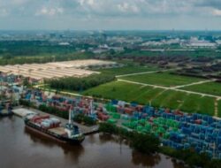 Cari Tersangka Unsur Pemerintah, Pejabat Ditjen Bea Cukai Kembali Impor Gula SMIP