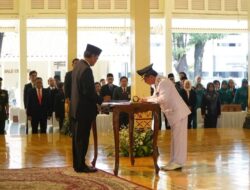 Kapolda Irjen Suwondo Hadiri Pelantikan Penjabat Wali Kota Yogyakarta dan Bupati Kulon Progo
