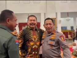 Jaksa Agung – Kapolri “Rangkulan” di Istana, Pegiat Anti Korupsi: Indikasi Kasus Intimidasi Berjalan Terus?