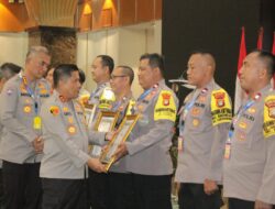 Aiptu Suyatno Bhabinkamtibmas Polsek Palmerah Diganjar Penghargaan Kapolda Metro Jaya 