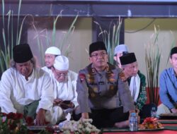Gus Muwafiq dan Para Ulama Hadiri Istighosah Bersama Sambut Hari Bhayangkara ke-78 di Polda Banten