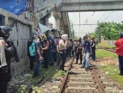 Polres Jakarta Utara Gerebek Kampung Narkoba di Jakarta Utara