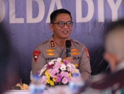Jumat Curhat, Kapolda DIY Sapa Warga Hargobinangun Sleman