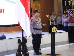 Kapolri Pimpin Kenaikan Pangkat 16 Pati Polri