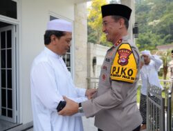 Kapolda Banten Silaturahmi ke Ponpes Salafiyah dan Majlis Dzikir Al-Futuhiyah Lebak