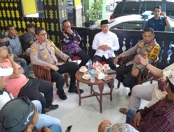 Buntut Kecelakaan di Kosambi Tangerang, Massa Rusak dan Bakar Truk, Kapolres Minta Warga Tak Anarkis 
