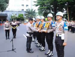 Kapolda Irjen Karyoto PTDH 4 Personel Polda Metro Jaya