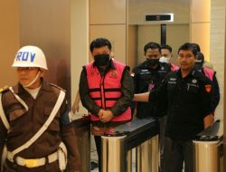 Kuras Uang Negara 692 M, Dirut Sritex Ditahan, Pegiat Anti Korupsi: Kata-kata Saja Tidak Cukup Gambarkan Kinerja Jampidsus- Jajarannya