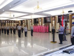 17 Perwira Tinggi Polri Naik Pangkat, Satu Diantaranya Raih Bintang Tiga