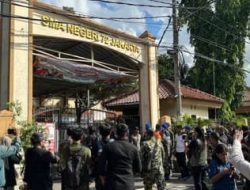 Kapolda Metro Jaya: 54 Korban Ledakan di SMAN 72, Ditemukan Senjata Laras Panjang di Lokasi