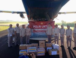 Polri Persilakan Masyarakat Salurkan Bantuan Logistik di Posko Pondok Cabe untuk Aceh, Sumut dan Sumbar