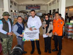 Jasaraharja Putera Peduli Bantu Dana dan Kebutuhan Pokok Korban Banjir di Sumbar, Sumut dan Aceh
