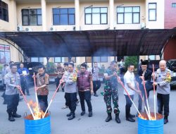Polda Banten Musnahkan 12 Kg Narkoba dan Ribuan Botol Miras