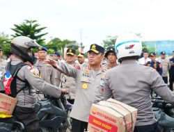 Polri Salurkan Bantuan dan Kerahkan Alat Berat untuk Percepat Pemulihan Banjir di Aceh Utara