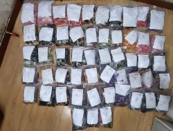 Satresnarkoba Polres Pelabuhan Tanjung Priok Tangkap 3 Tersangka Pengedar Etomidate dan Sita 5.095 Cartridge