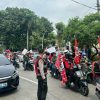 Kawal Aksi Damai, Personel Ditsamapta Baharkam Polri Beri Pelayanan Humanis di Tugu Proklamasi