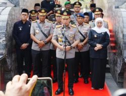 Inilah Penjelasan Kapolri  Terkait Penangkapan Roy Suryo dan Dokter Tifa