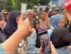 Tangguhkan Penahanan Roy dan Dr. Tifa: Jokowi Dihadirkan di Sidang Terkait Status Pelapor ?