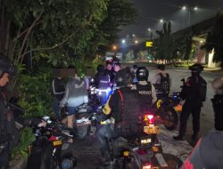 Brimob Batalyon B Pelopor Amankan 11 Remaja dan Lima Motor saat Patroli Duren Sawit