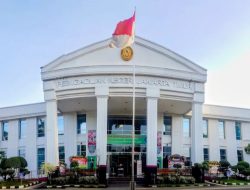 Seperti Pisau Bermata Dua