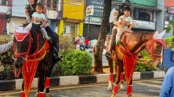 Kuda Turangga dan K9 Ditpolsatwa Polri Jadi Primadona Warga di CFD Margonda Depok