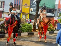 Kuda Turangga dan K9 Ditpolsatwa Polri Jadi Primadona Warga di CFD Margonda Depok