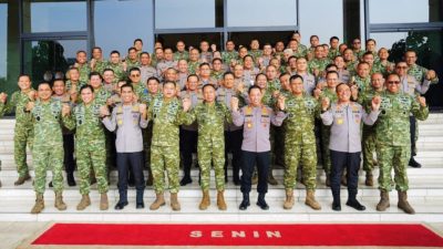 Kapolri Silaturahmi ke Panglima TNI di Mabes TNI