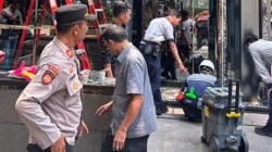 Mobil Tabrak Kaca Gedung di Kebayoran Baru, Pengemudi dan Pengelola Capai Kesepakatan