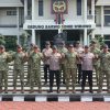 Perkuat Sinergitas, Kapolda Metro Jaya dan Pangdam Jaya Sambangi Mako Kopassus di Cijantung