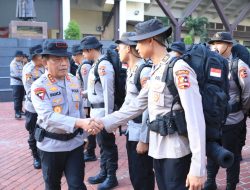 Polri Berangkatkan 403 Personel Satgas Edukasi Karhutla