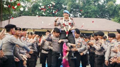 Suasa Penuh Haru, Acara Farewell Parade Irjen Pol Dr. Nazly Harahap Kakorsabhara Baharkam Polri